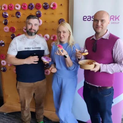 Eesti donuts, firmapidu, kohvilaud seminar sõõrikud, kaunistatud pontšikud